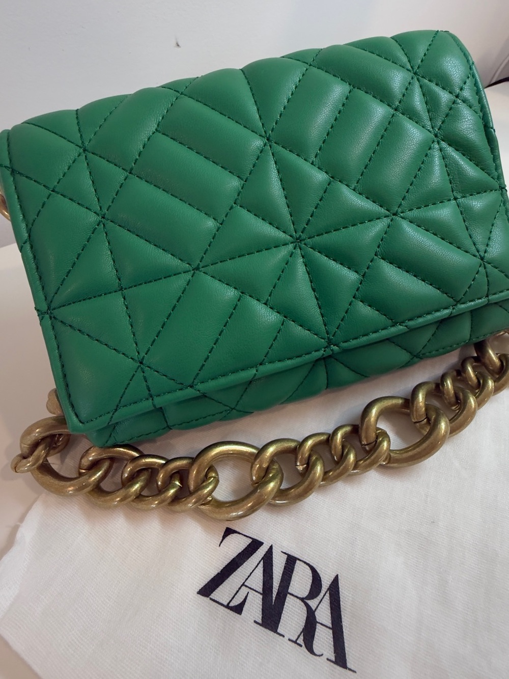 ZARA Green Quilted Chain Shoulder Bag Small NWOT w/ Dust Bag